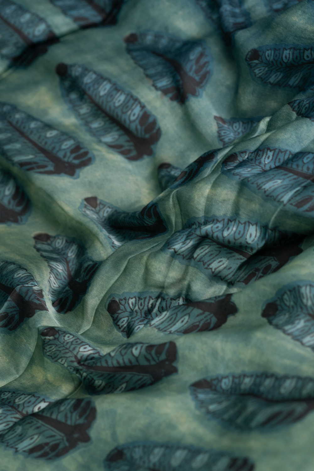 Silk Fabric - Matkatus 
