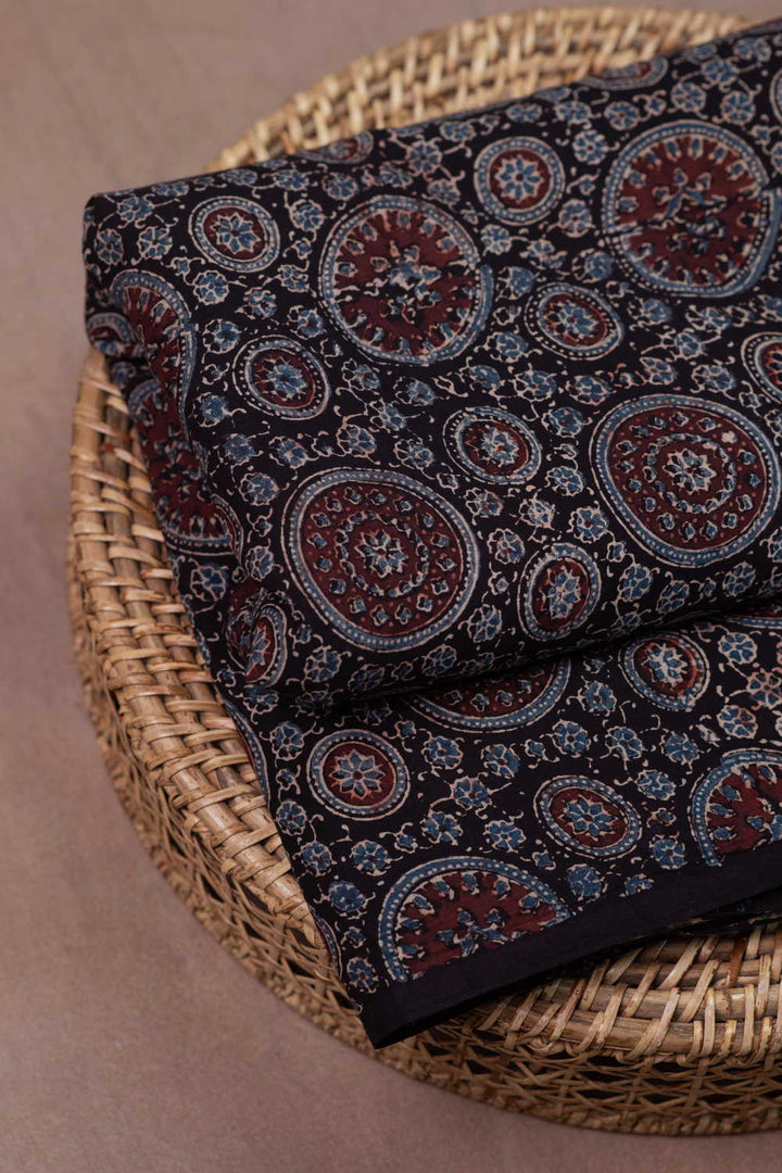 Ajrak Fabric - Matkatus 