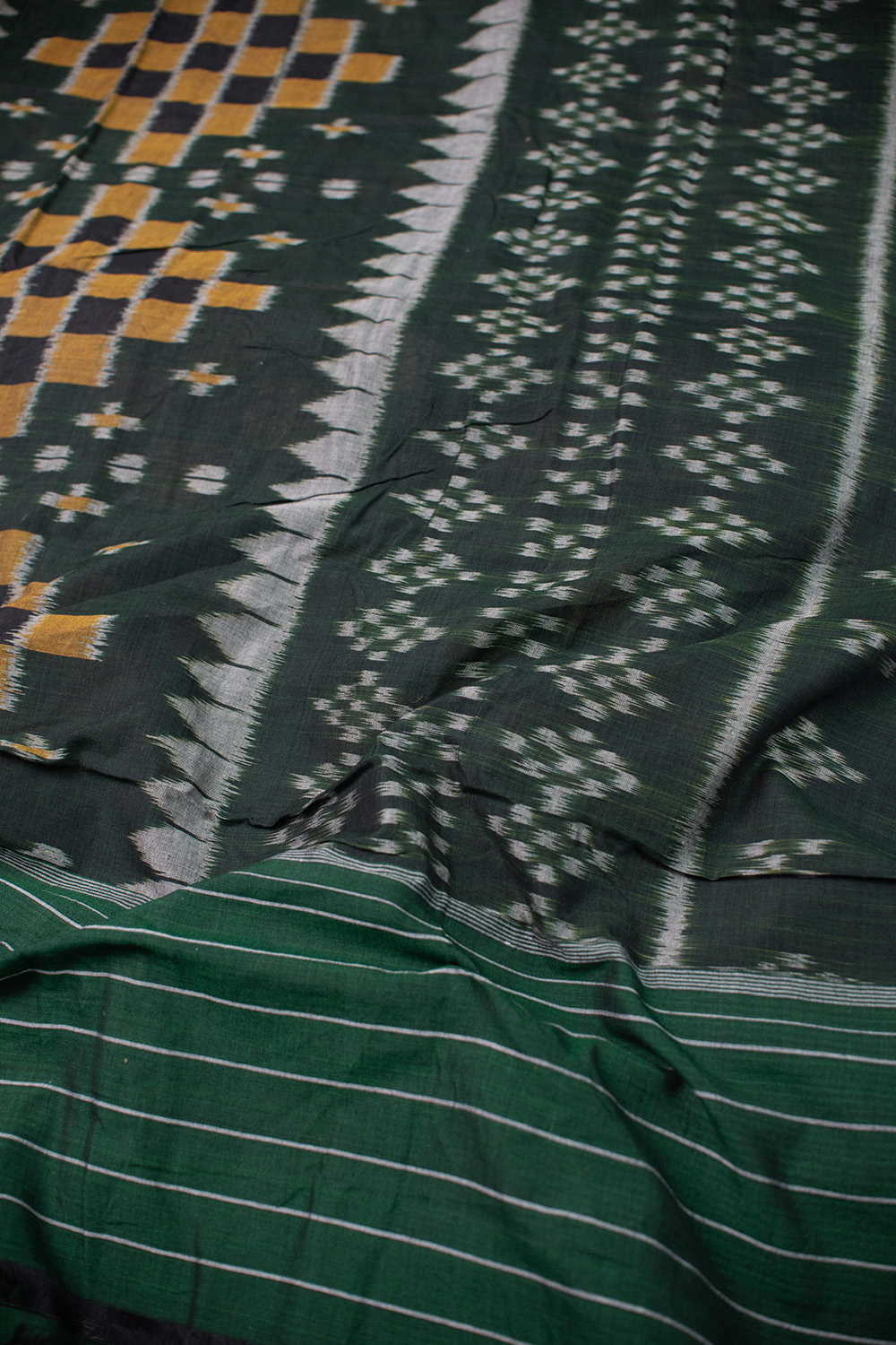 Sarees - Matkatus