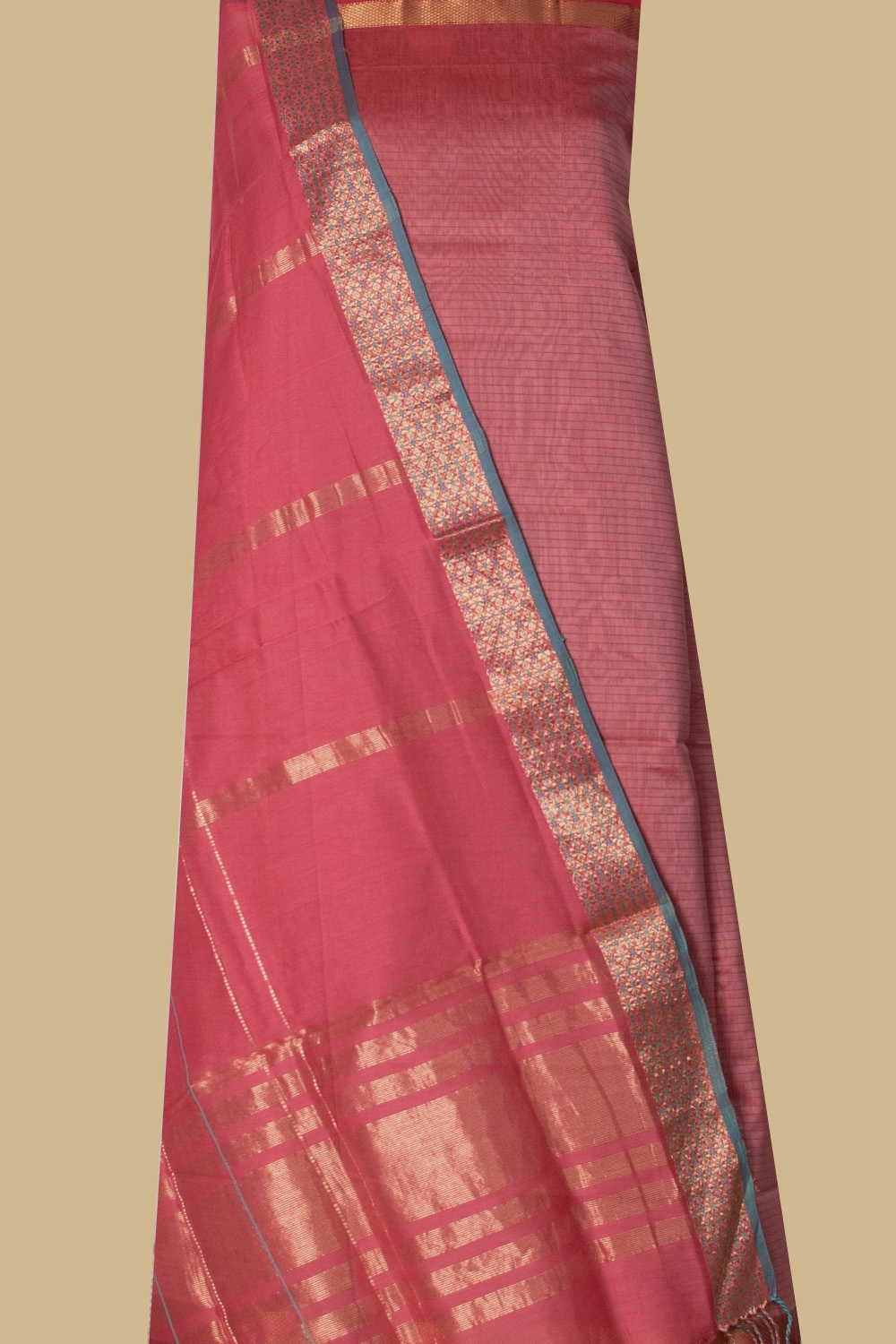 Maheshwari Silk Cotton Top & Dupatta - Matkatus 