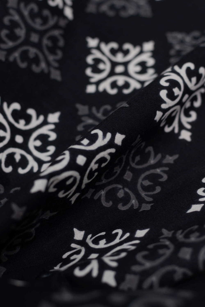 Cotton Fabric-Matkatus 