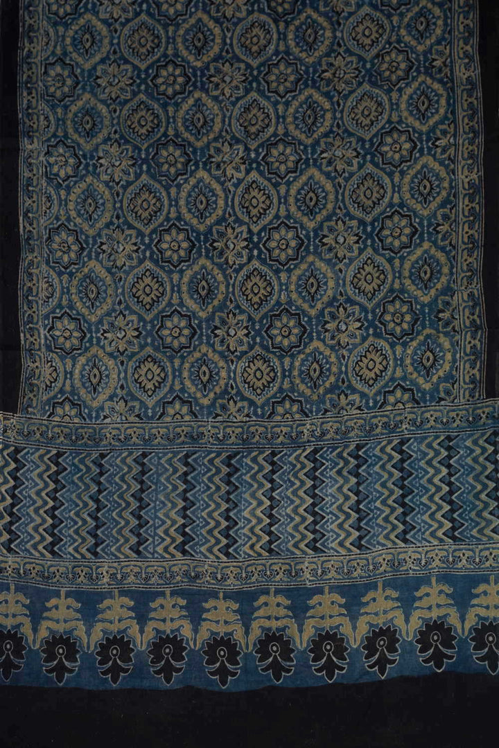 Cotton Dupattas - Matkatus