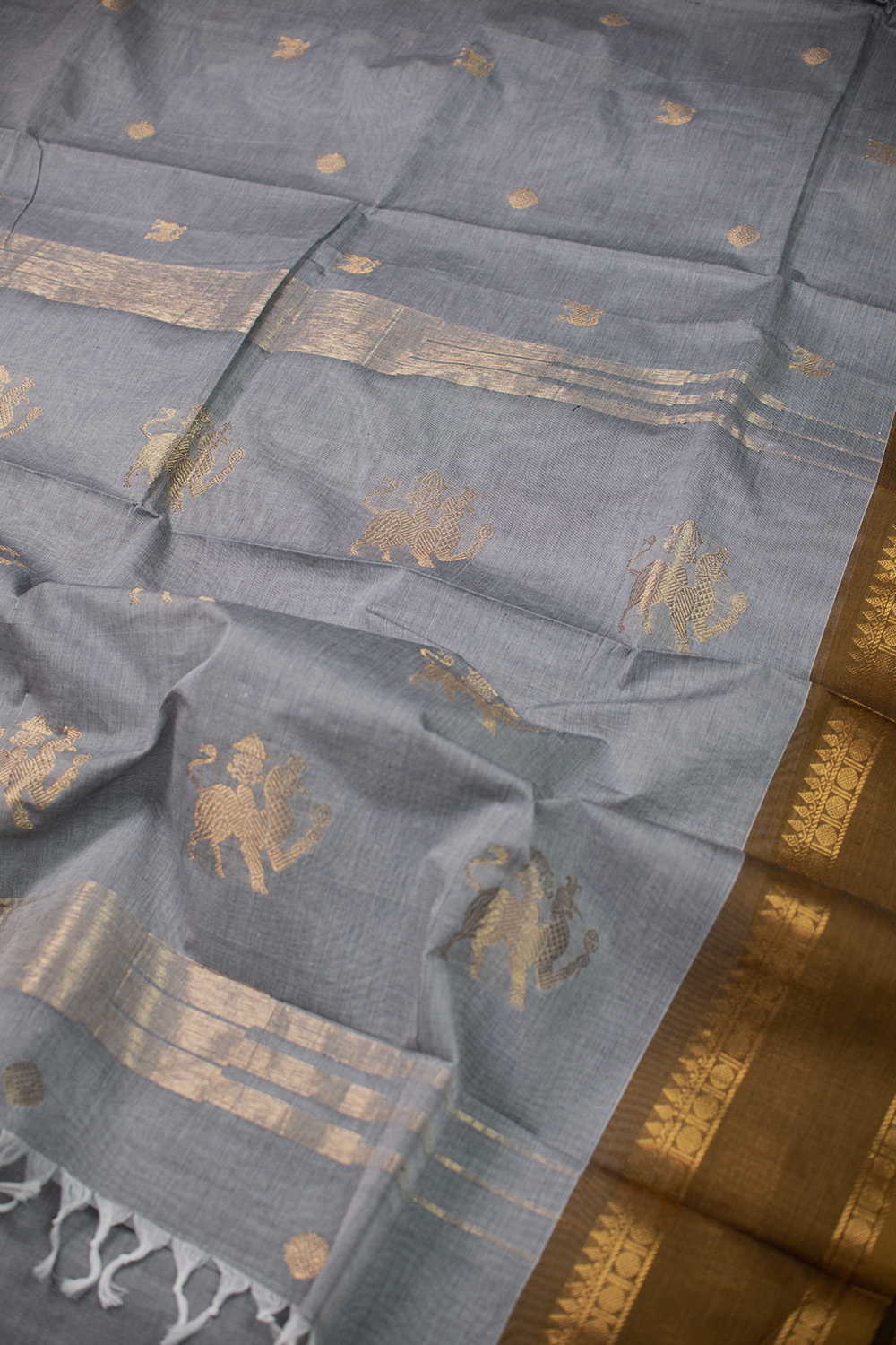 Sarees - Matkatus 