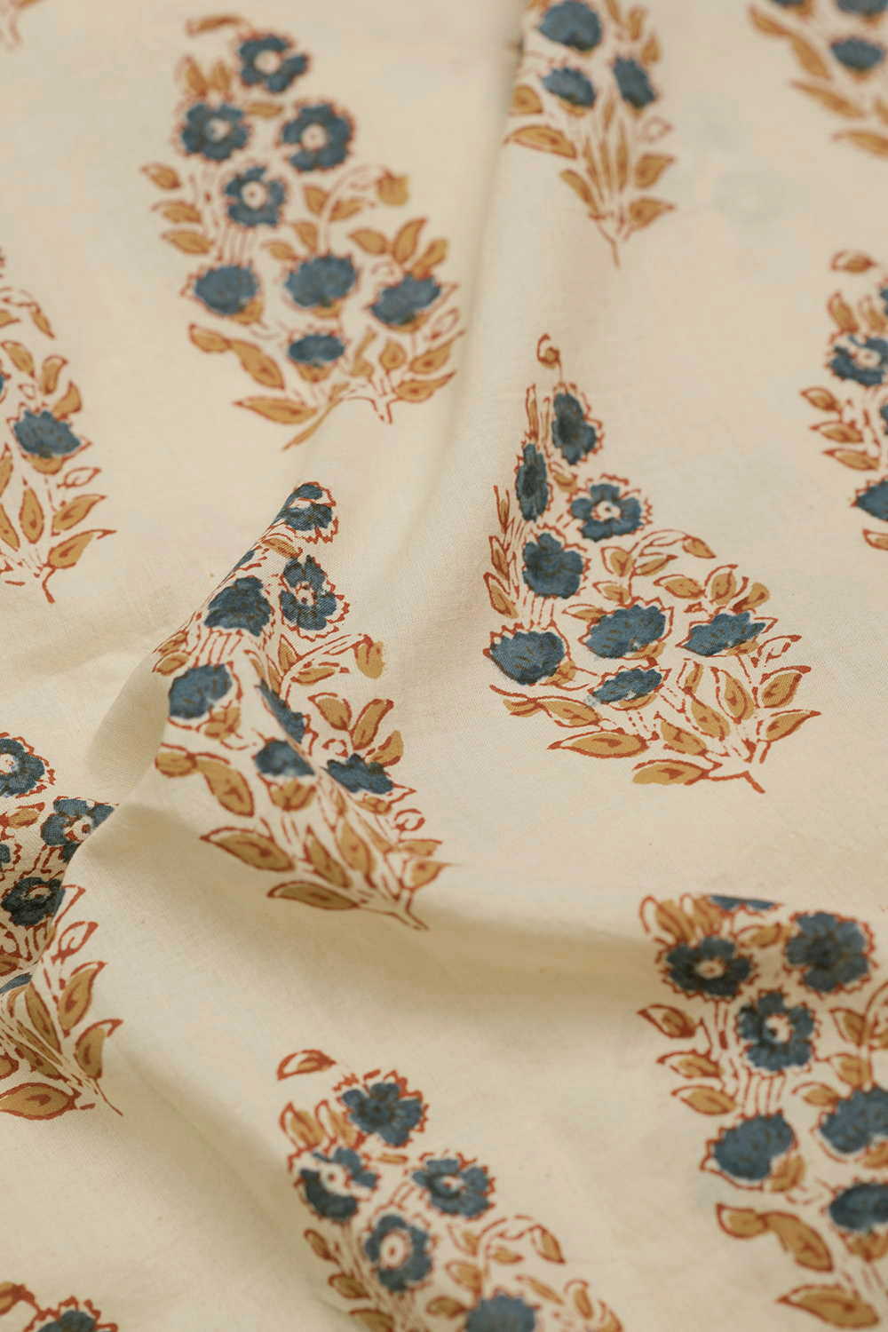 Ajrak Fabric - Matkatus 
