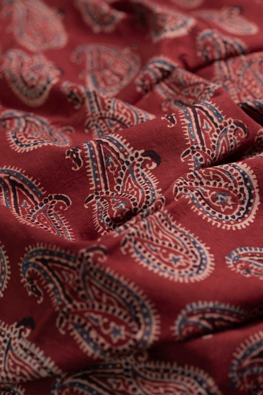Block Printed Cotton Fabric - Matkatus 
