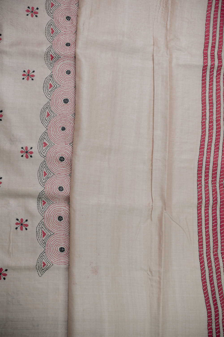 Kantha Sarees - Matkatus 