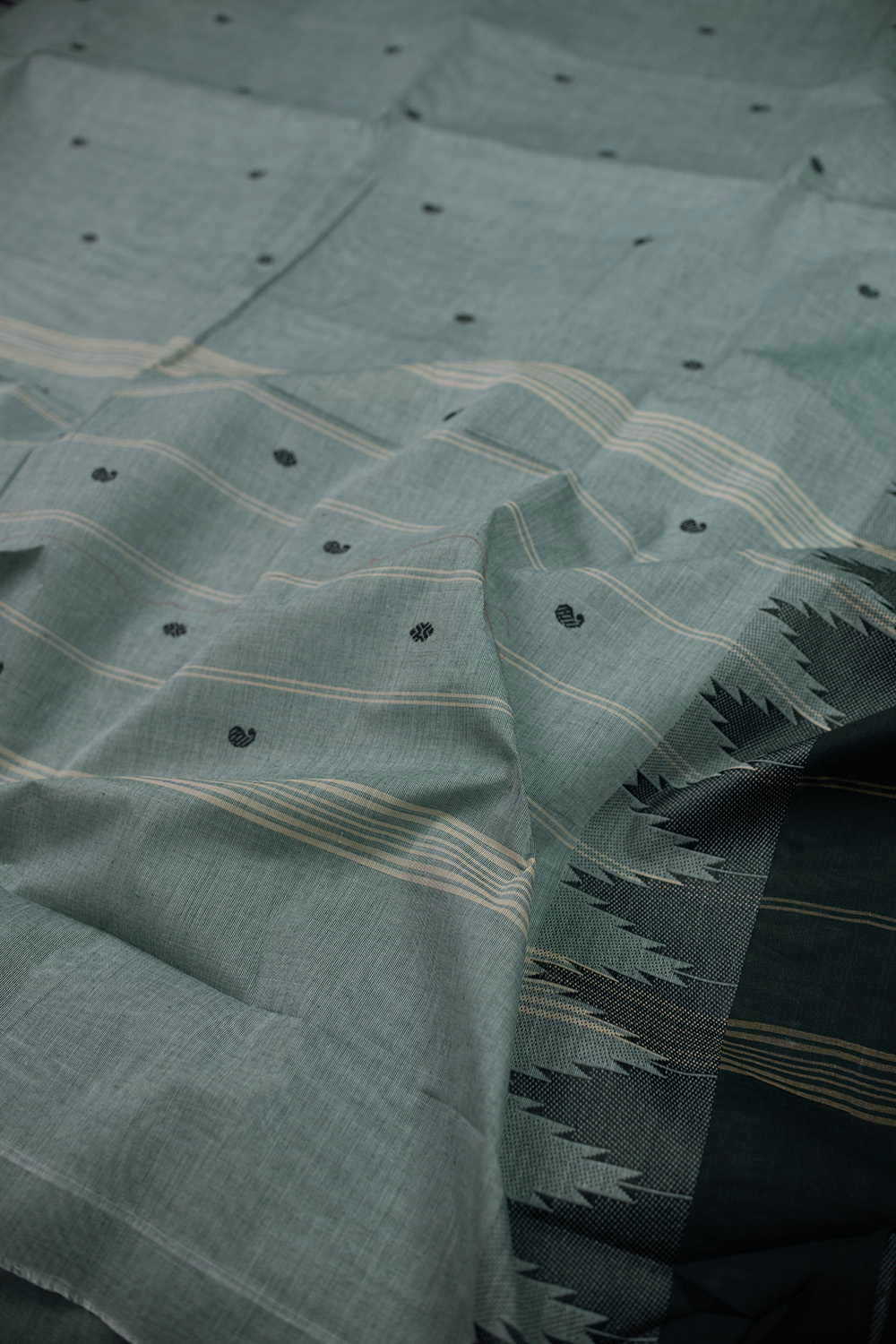 Kanchi Sarees - Matkatus 