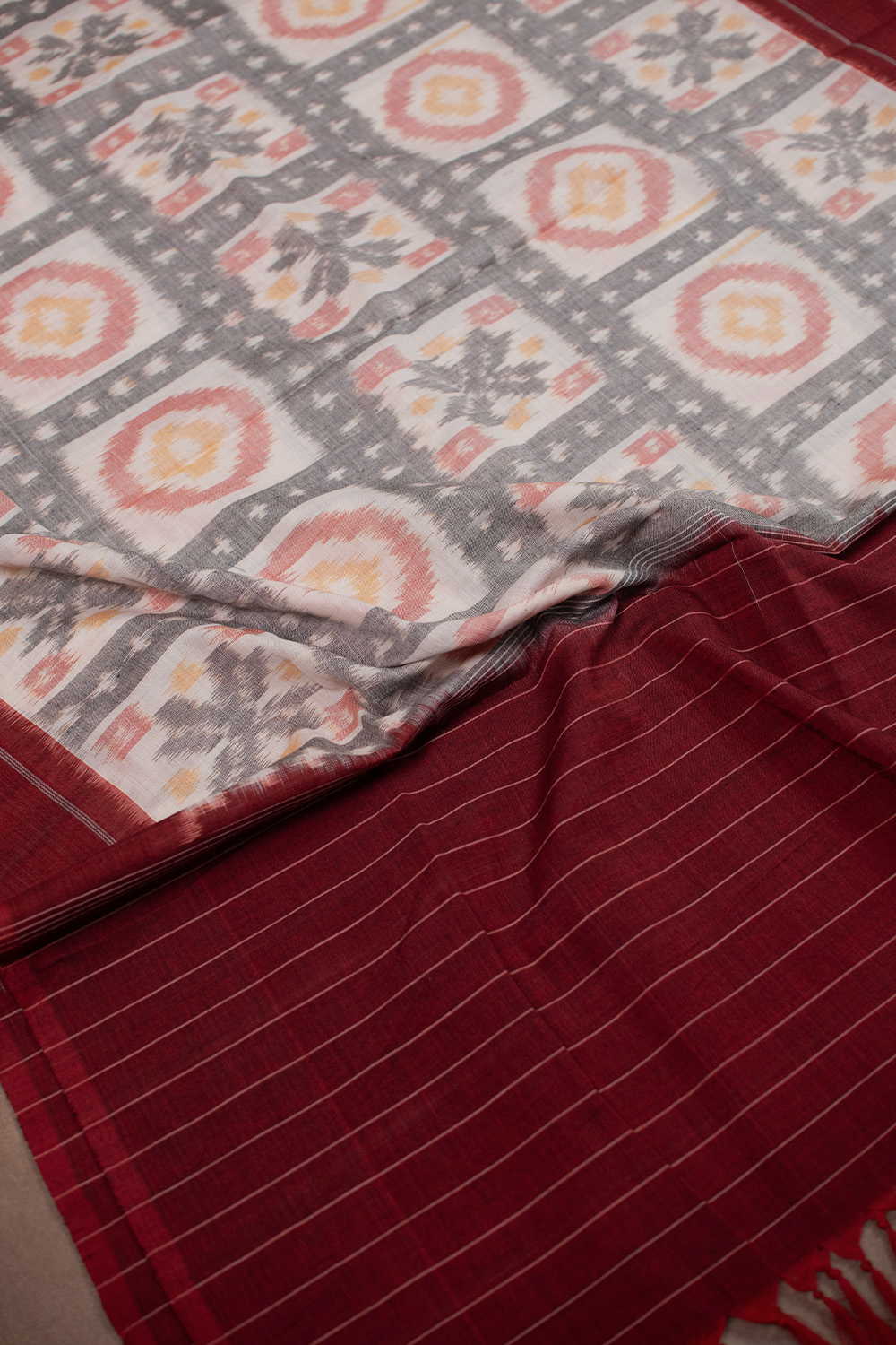 Handwoven Dupattas - Matkatus 
