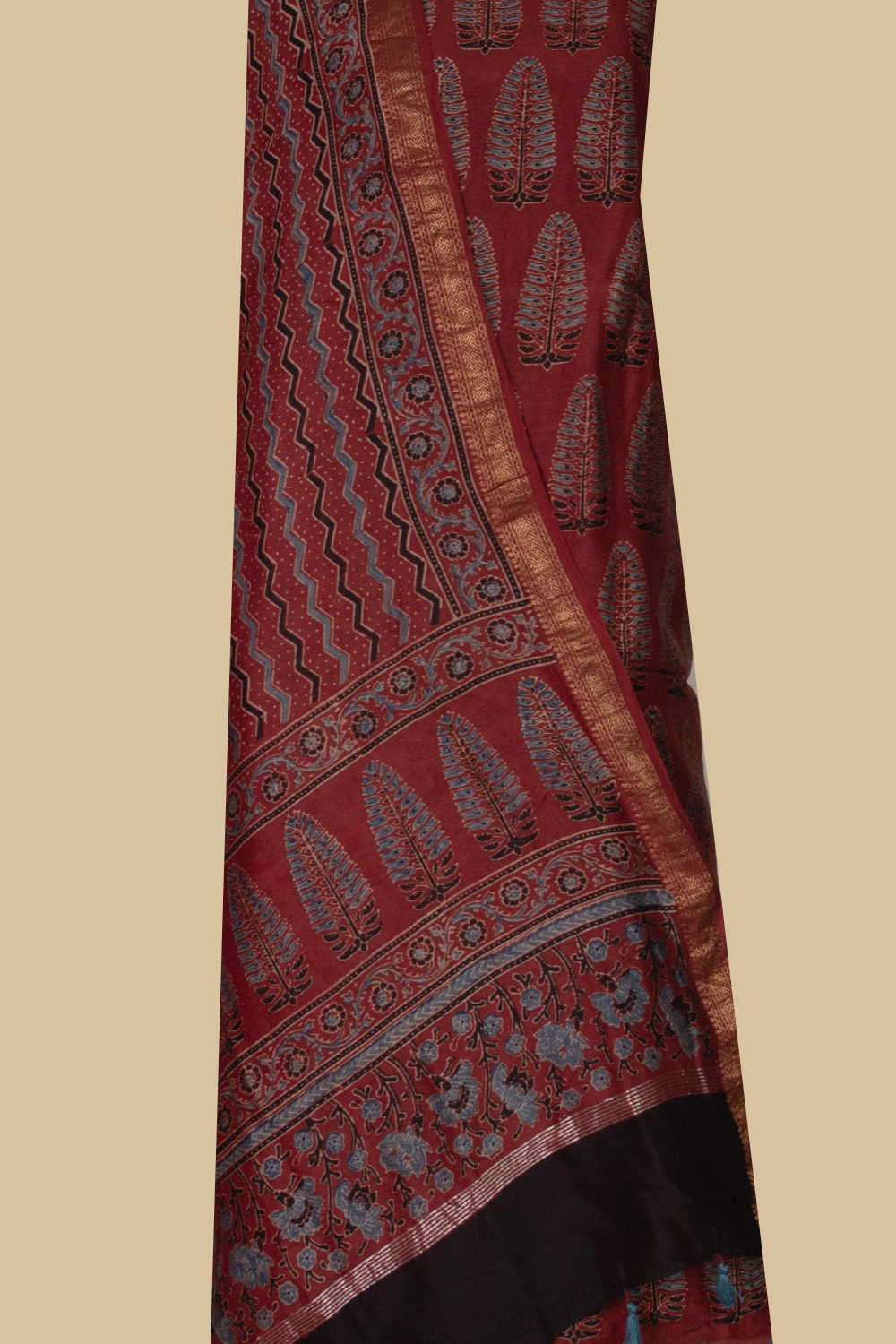 Top and Dupatta - Matkatus 