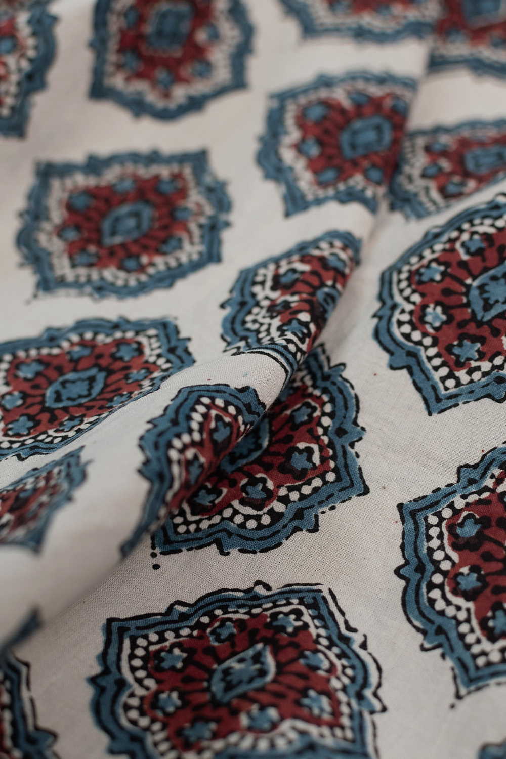 Ajrak Fabric - Matkatus 