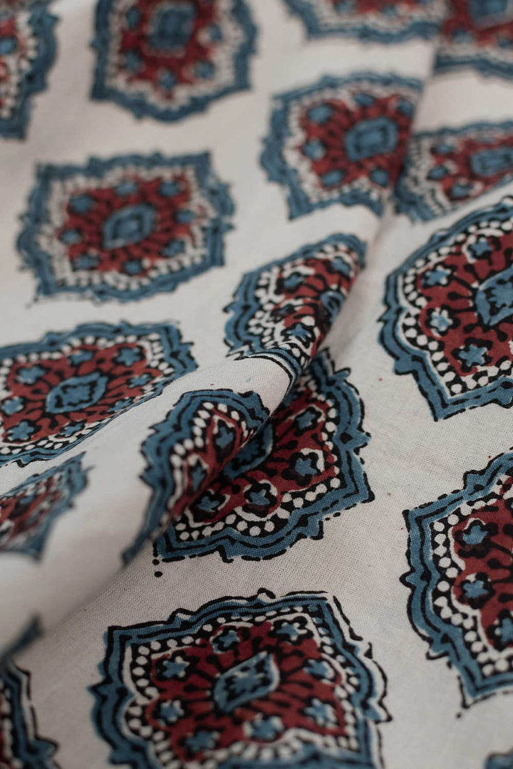 Ajrak Fabric - Matkatus 