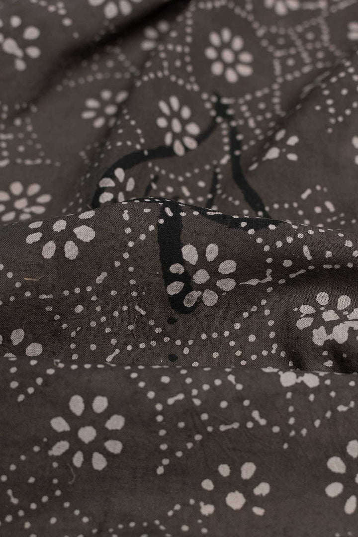 Ajrak Fabrics - Matkatus