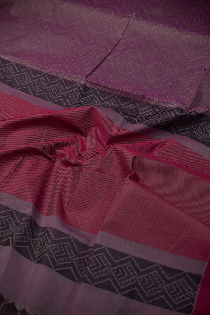 Sarees - Matkatus 