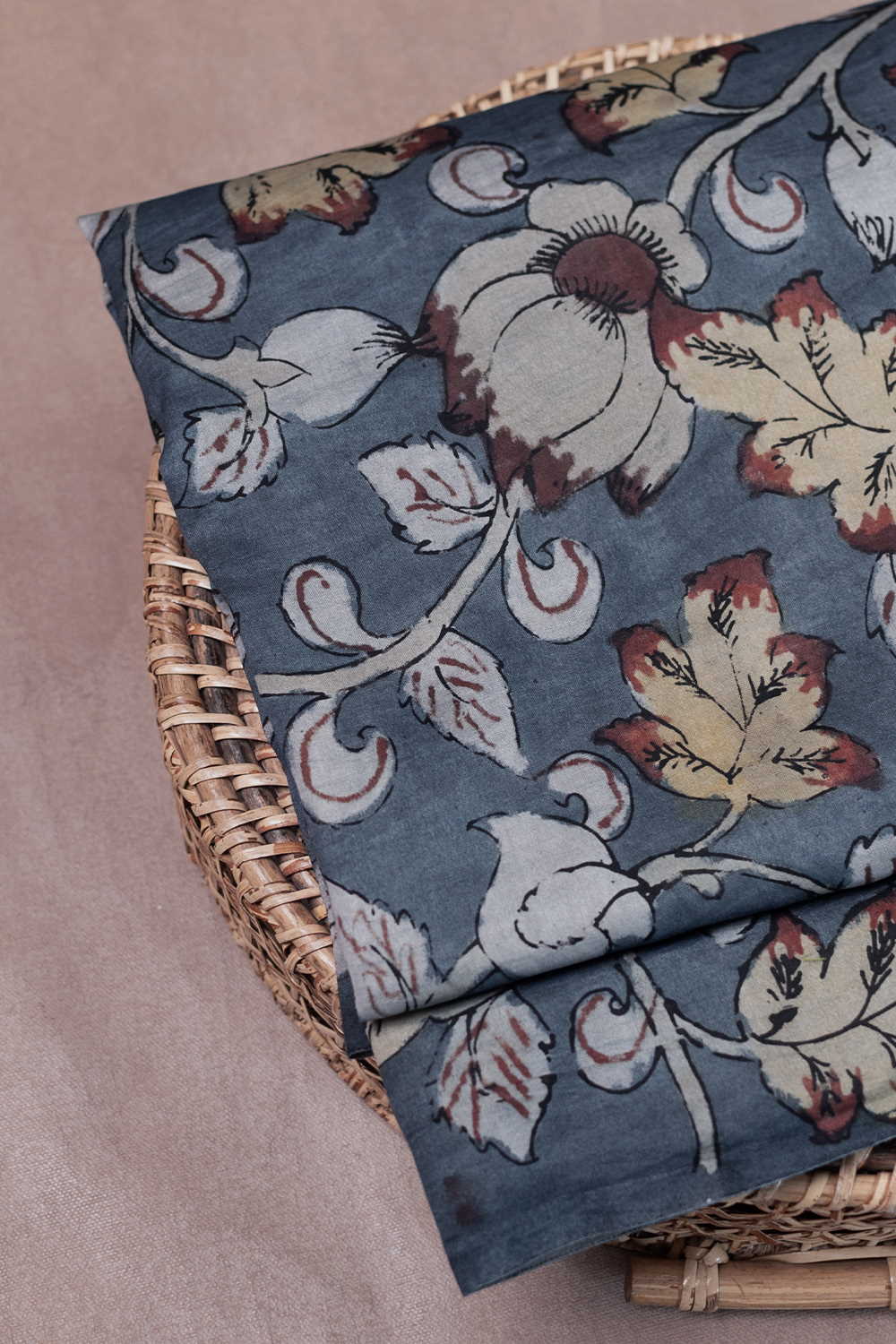 Pen Kalamkari Fabrics-Matkatus 