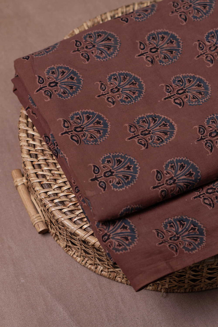 Ajrak Fabric - Matkatus 