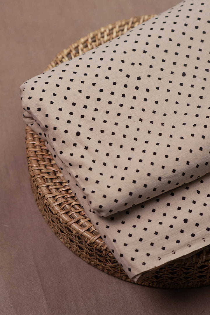 Ajrak Fabric - Matkatus