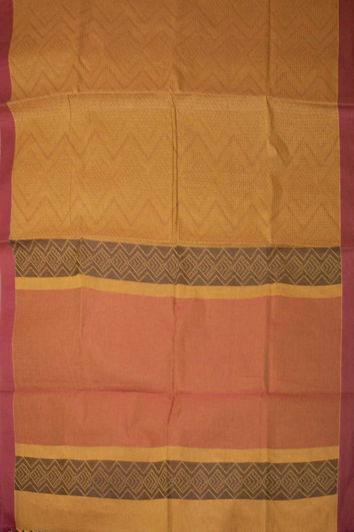 Traditional Sarees - Matkatus