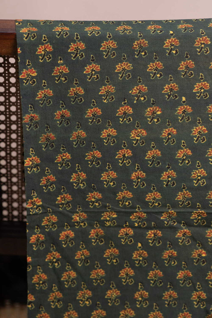 Block Printed Fabric - Matkatus 