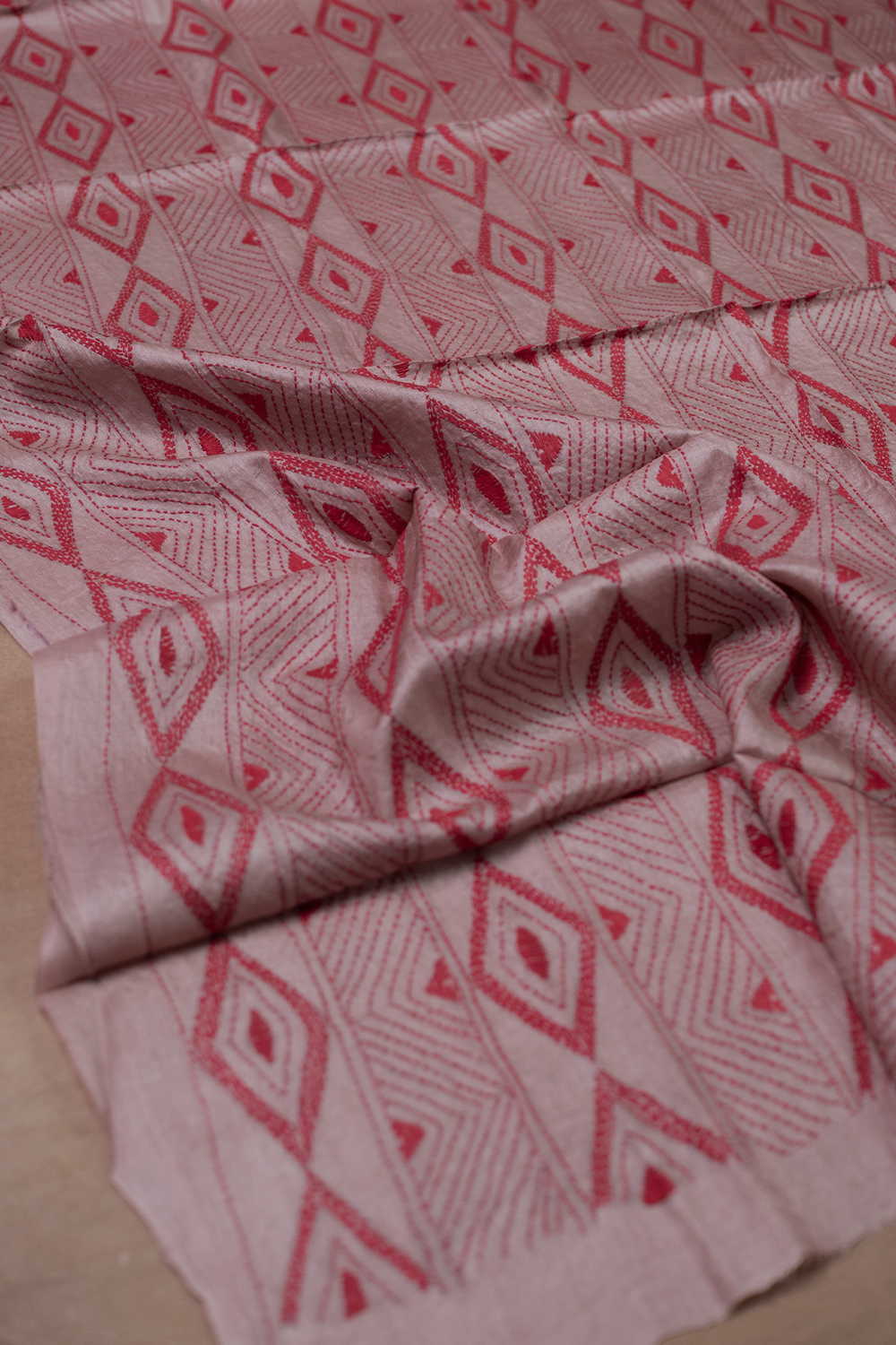 Embroidered Blouse - Matkatus