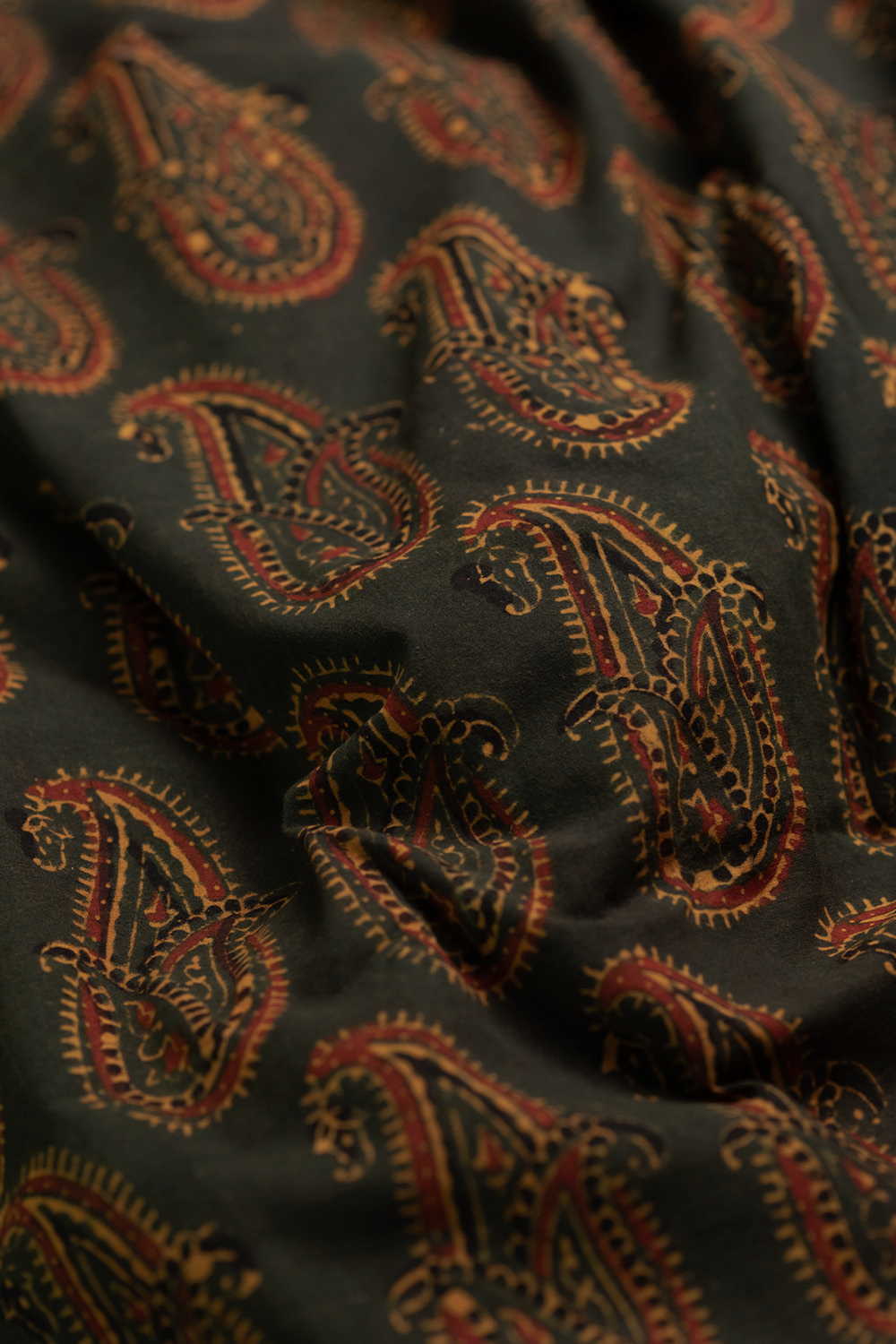 Block Printed Cotton Fabric - Matkatus 