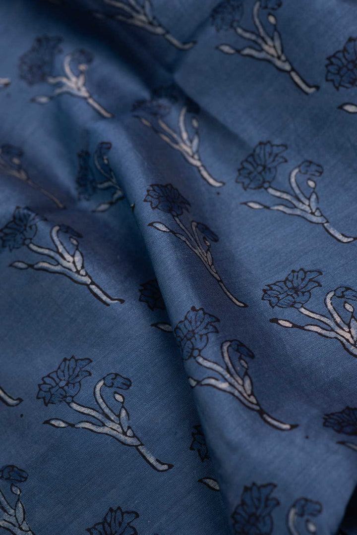 Ajrak Fabric - Matkatus