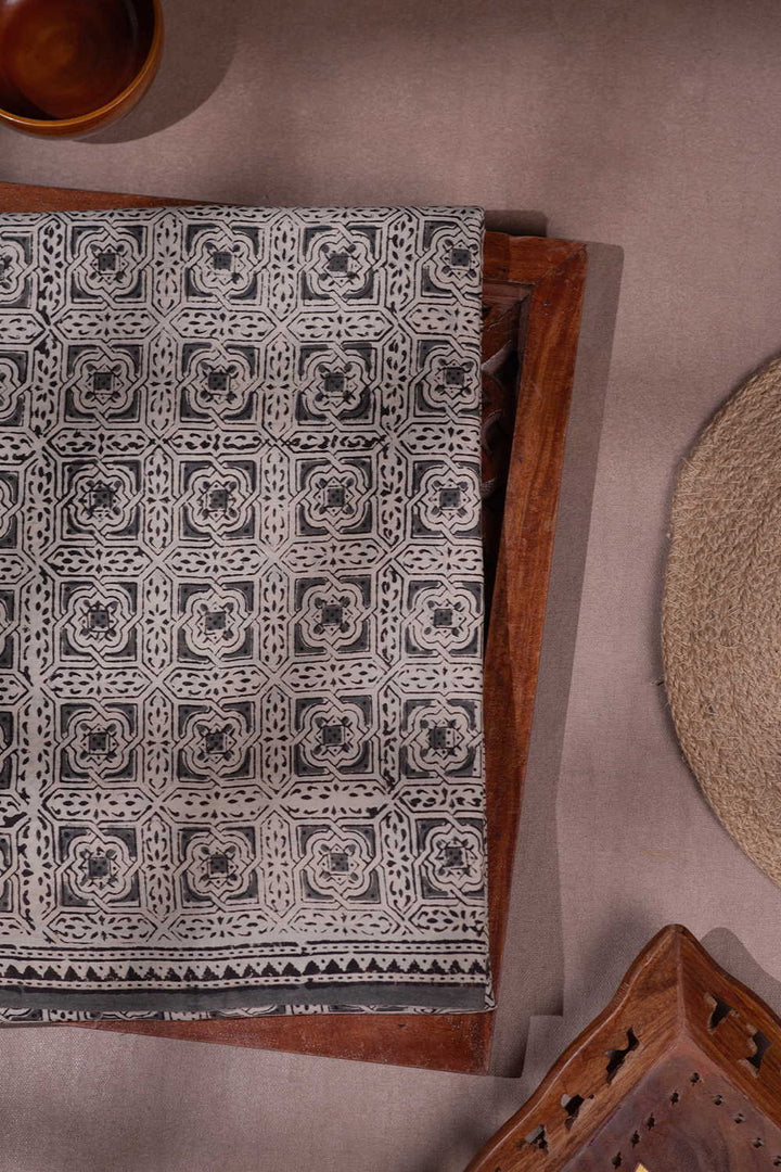 Mul Mul Cotton Sarees - Matkatus 