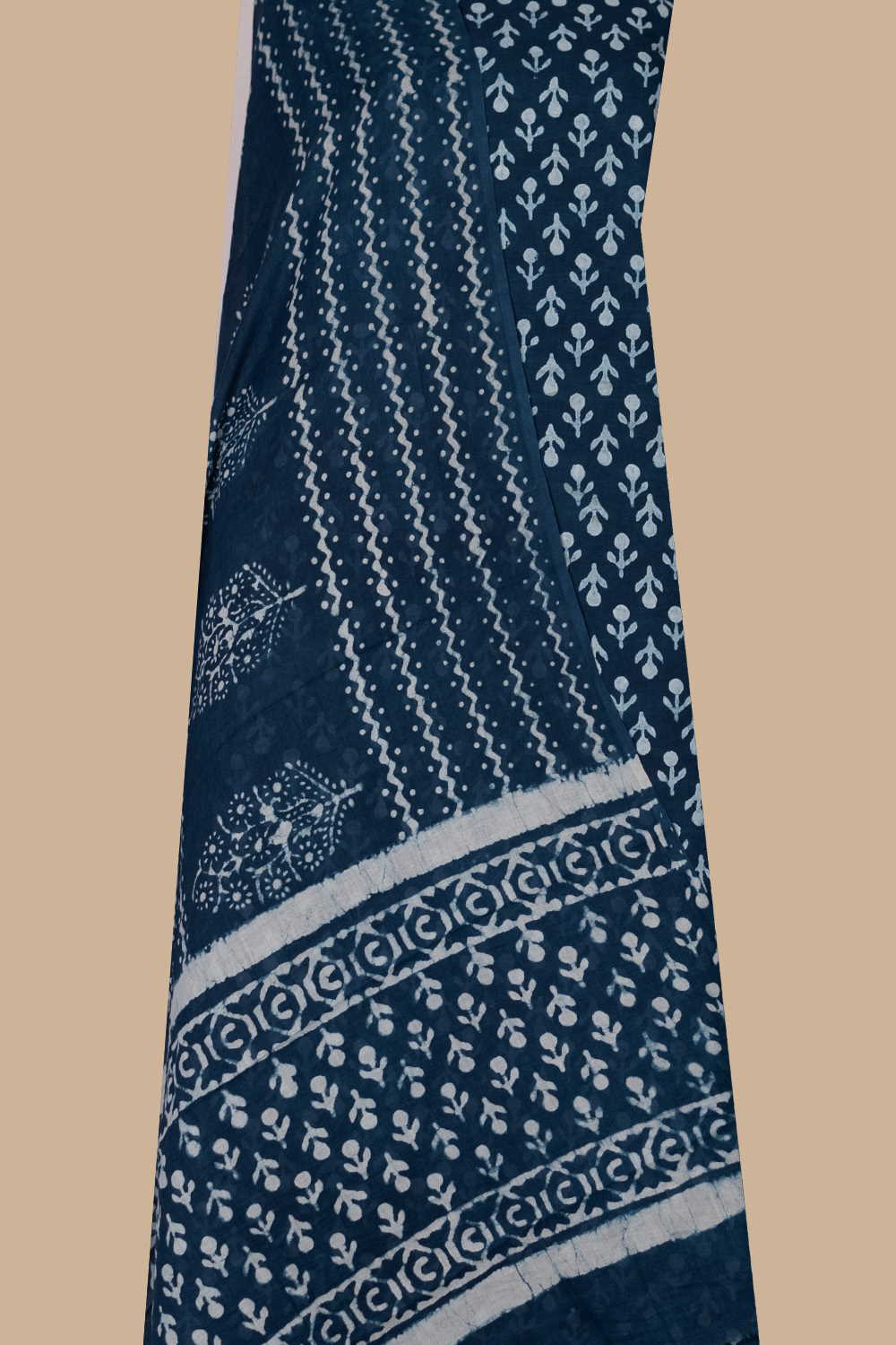Unstitched Suits-Matkatus 