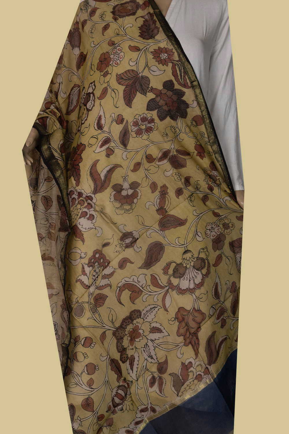 Hand Painted Dupatta - Matkatus 