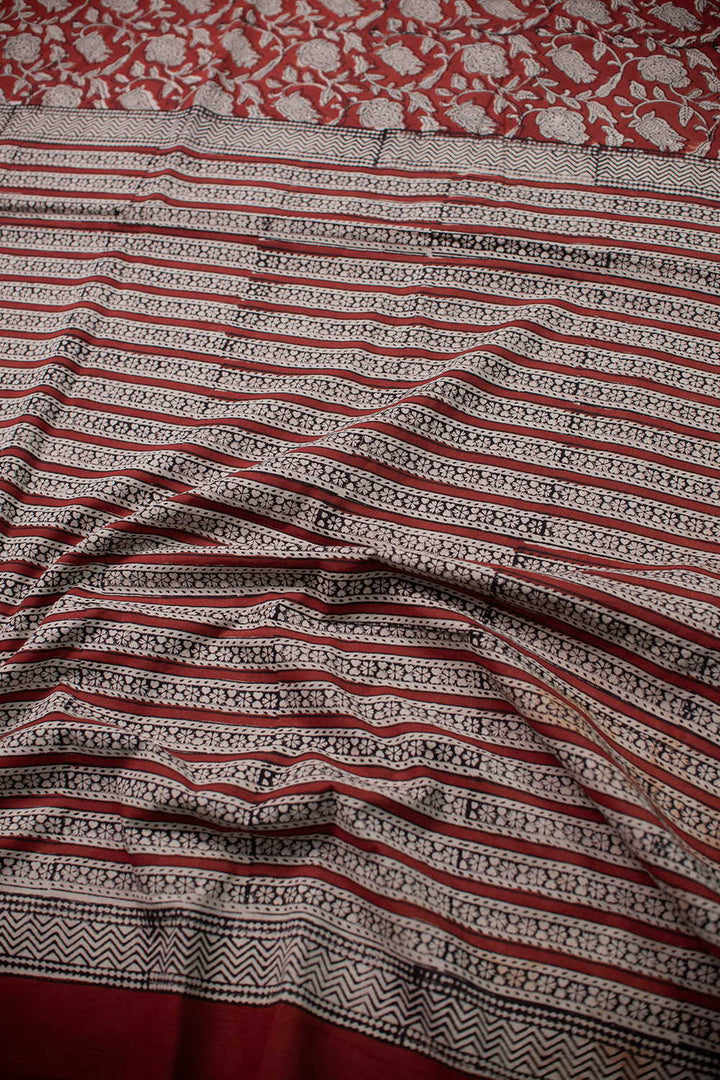 Block Printed Cotton Sarees - Matkatus 
