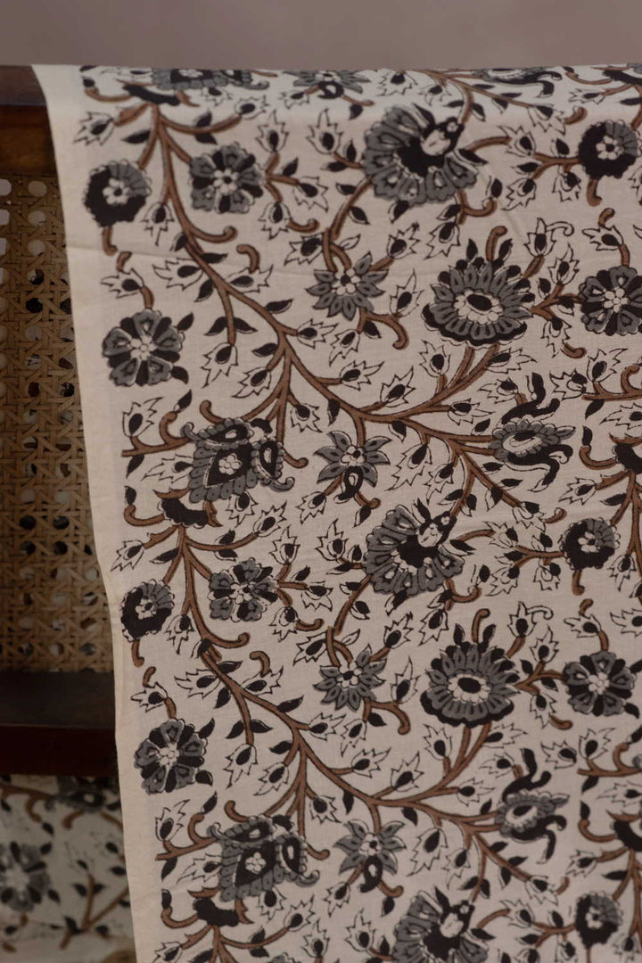 Fabric - Matkatus 