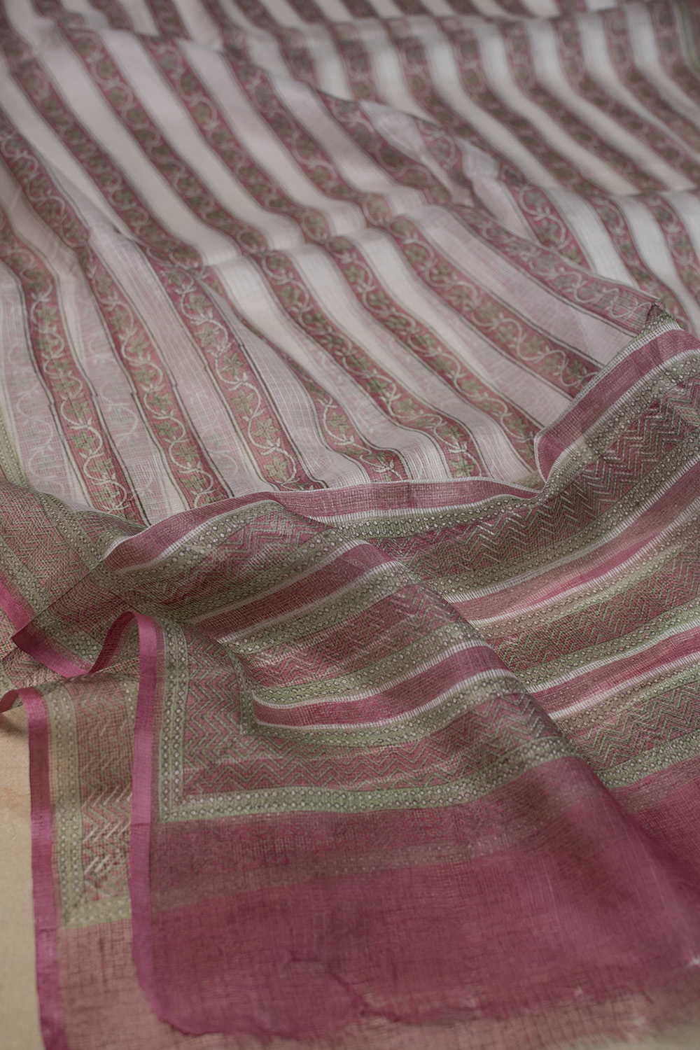 Silk Dupatta - Matkatus 