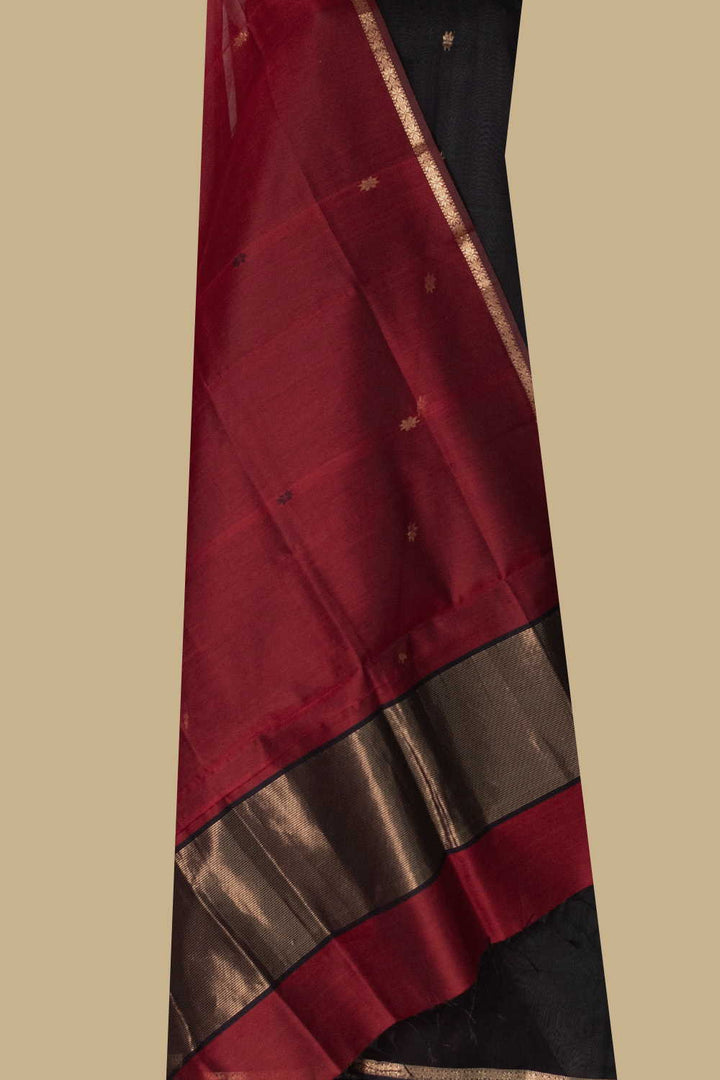 Top & Dupatta - Matkatus 