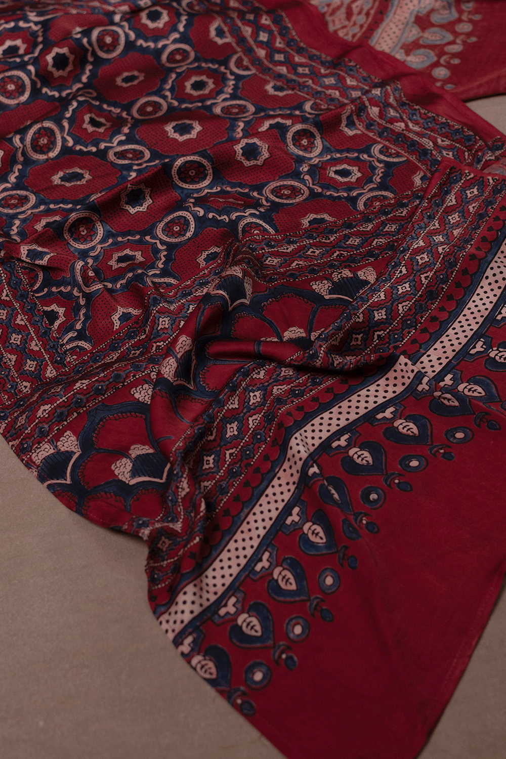 Silk Stole - Matkatus 