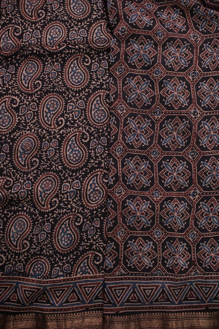 Ajrak Sarees - Matkatus