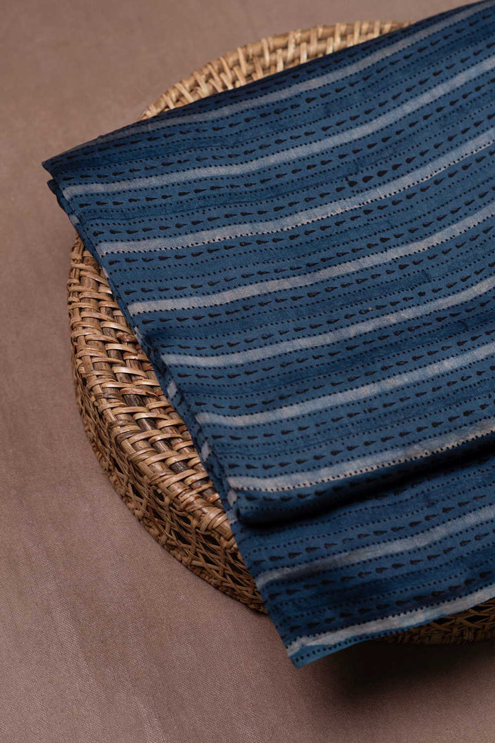 Ajrak Fabric - Matkatus