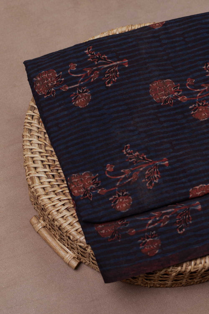 Ajrak Fabric - Matkatus 