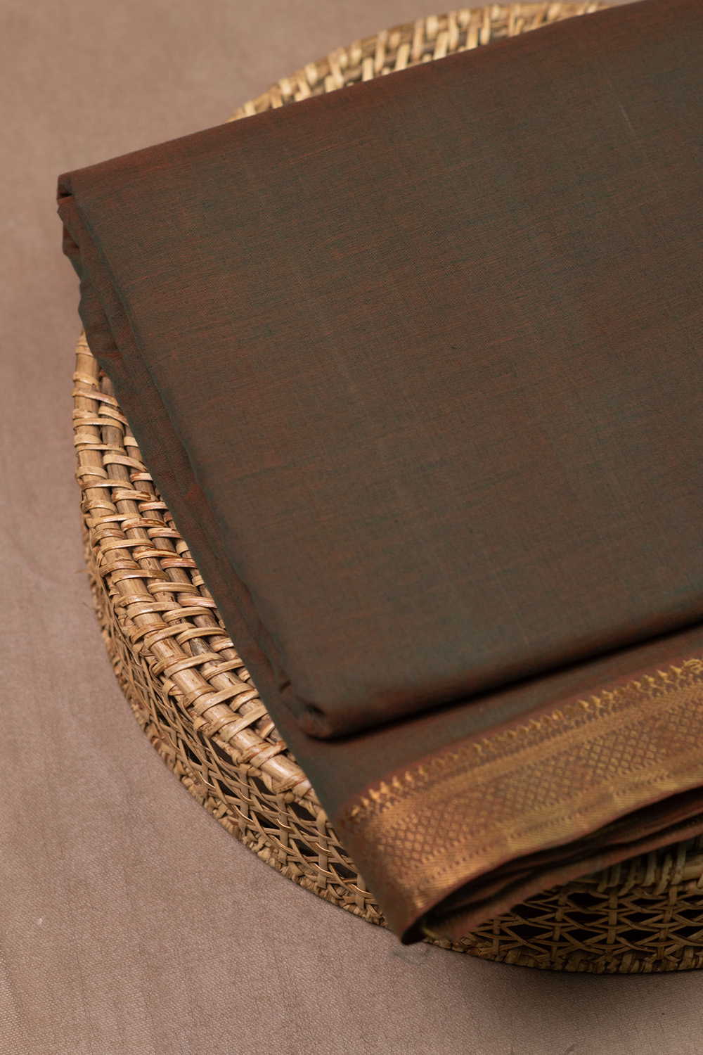 Dual Tone Green Mangalagiri Border Cotton Fabric