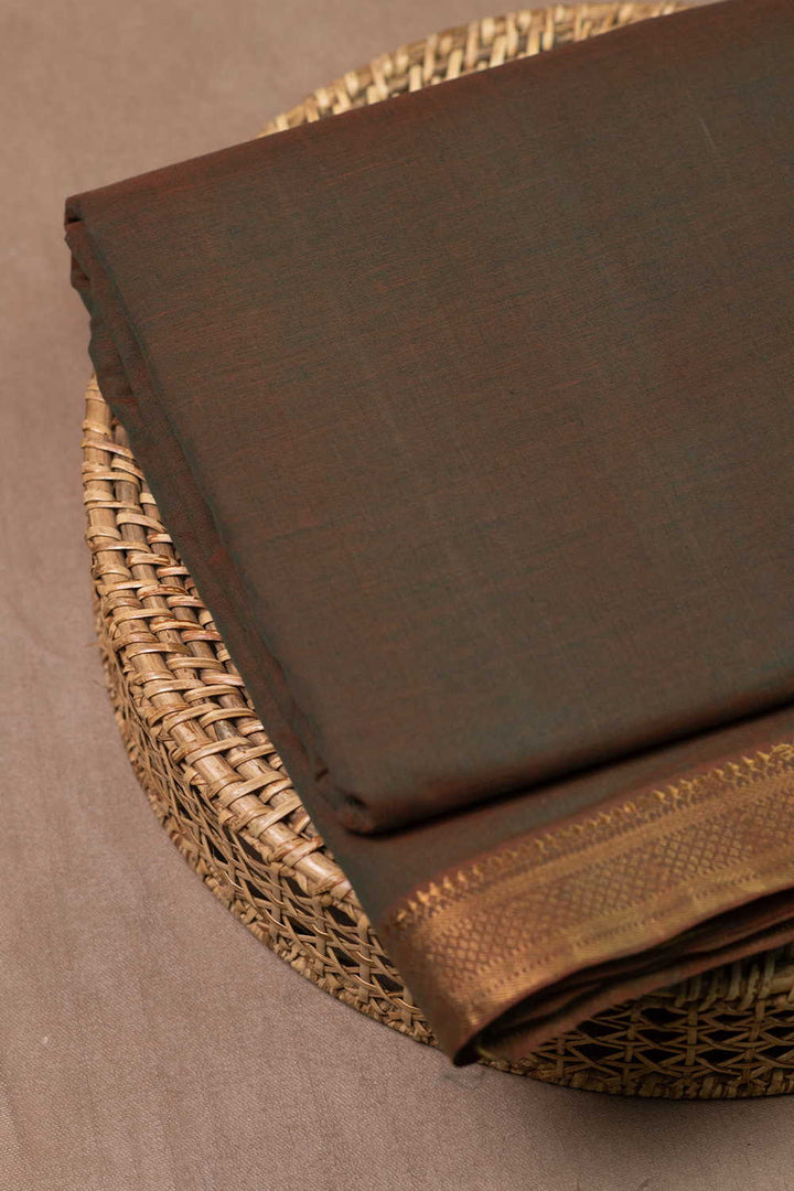 Dual Tone Green Mangalagiri Border Cotton Fabric
