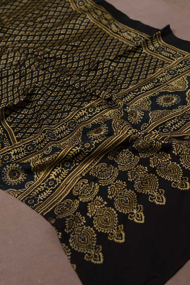 Silk Stole - Matkatus 