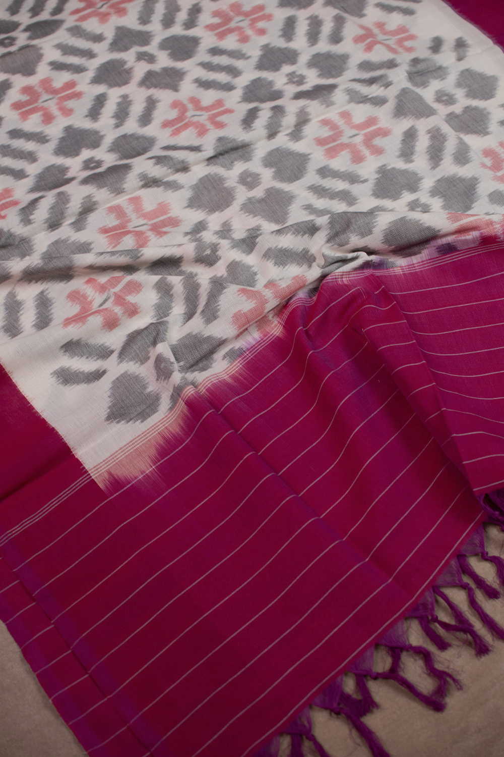 Ikat Cotton Dupatta - Matkatus 