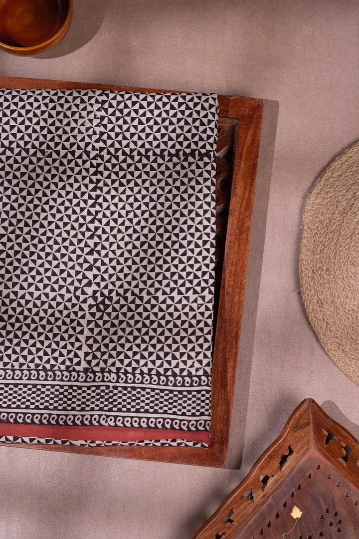 Mul Mul Cotton Sarees - Matkatus 