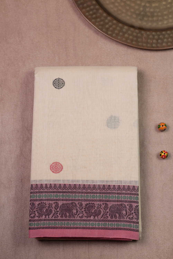 Sarees - Matkatus 