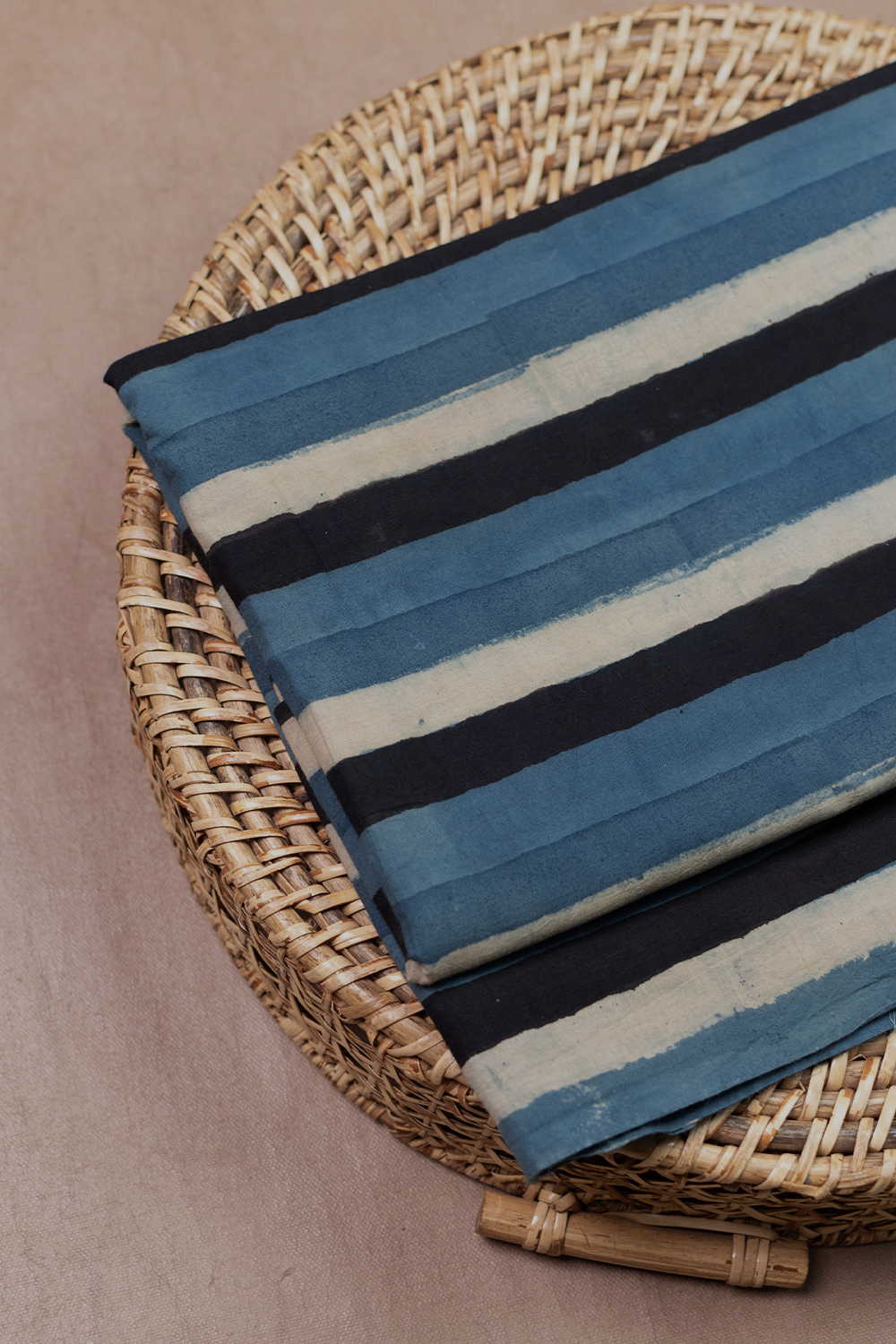 Ajrak Fabrics- Matkatus 