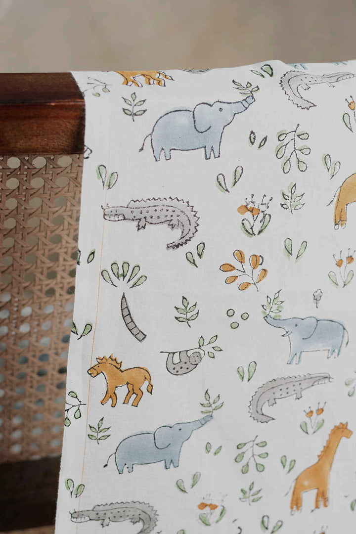 Cotton Fabric-Matkatus 