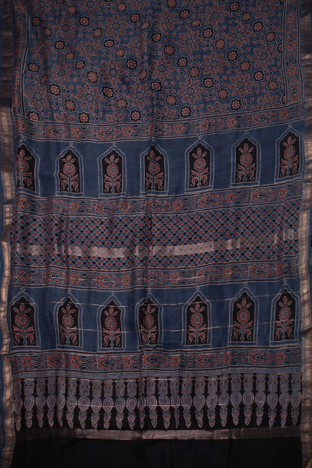 Ajrak Sarees - Matkatus