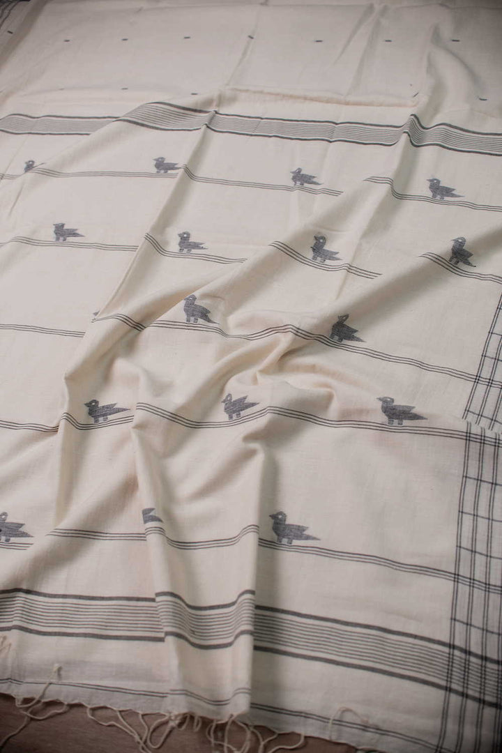 Saree - Matkatus