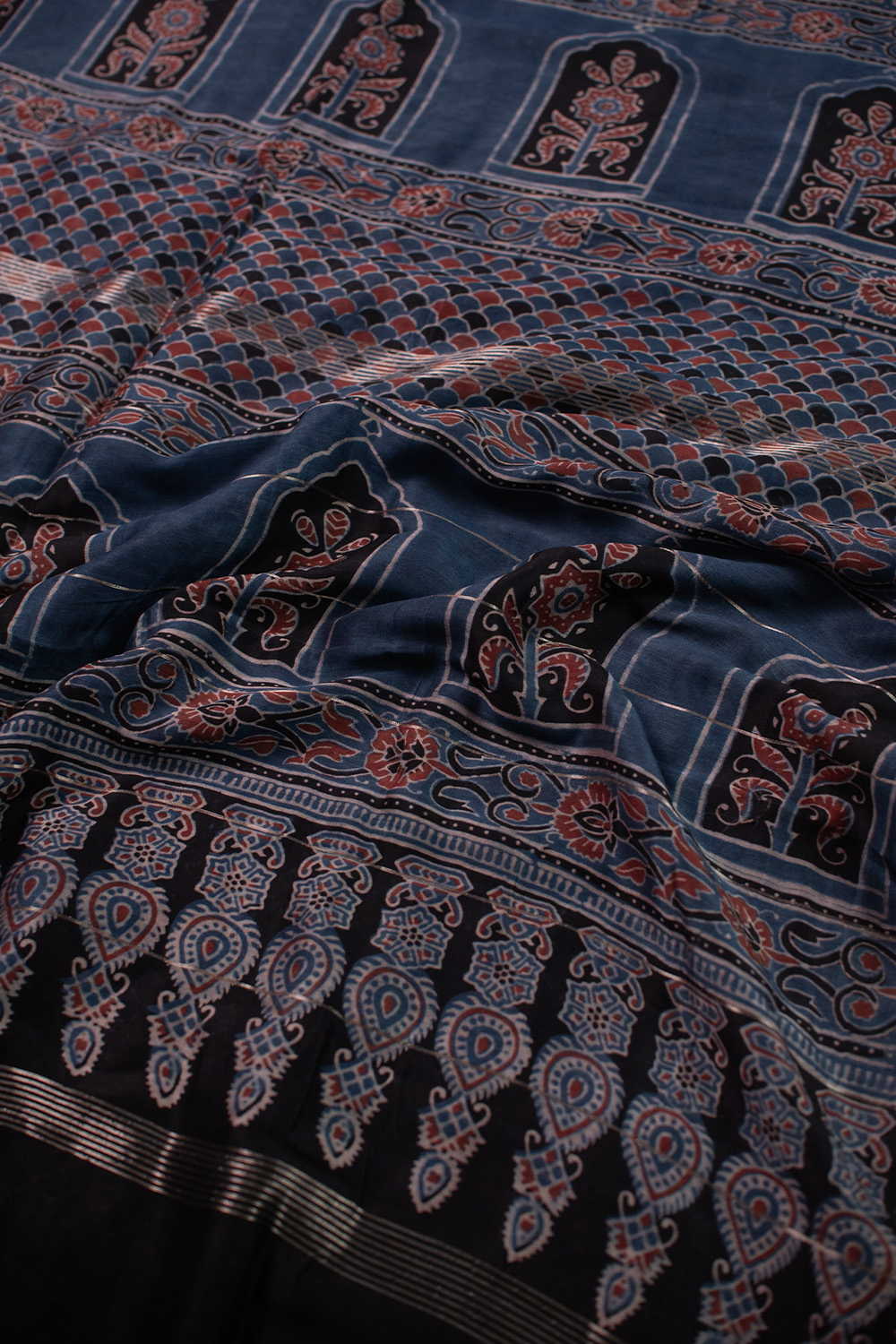 Maheshwari Sarees - Matkatus 