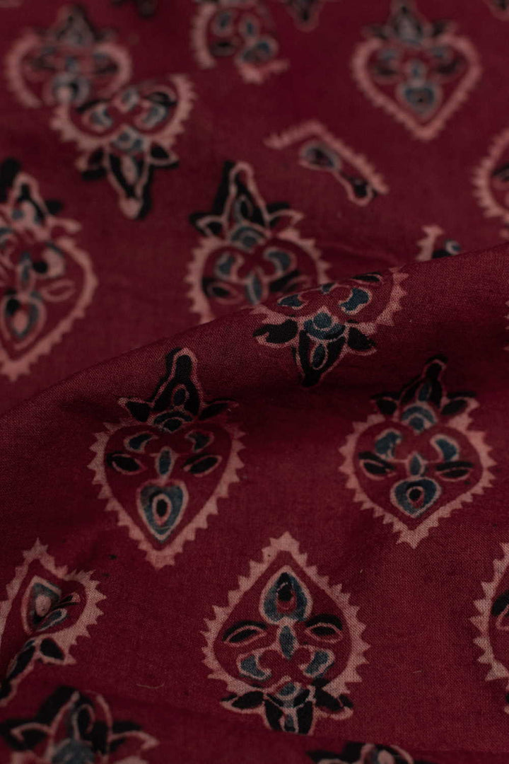 Ajrak Fabrics - Matkatus