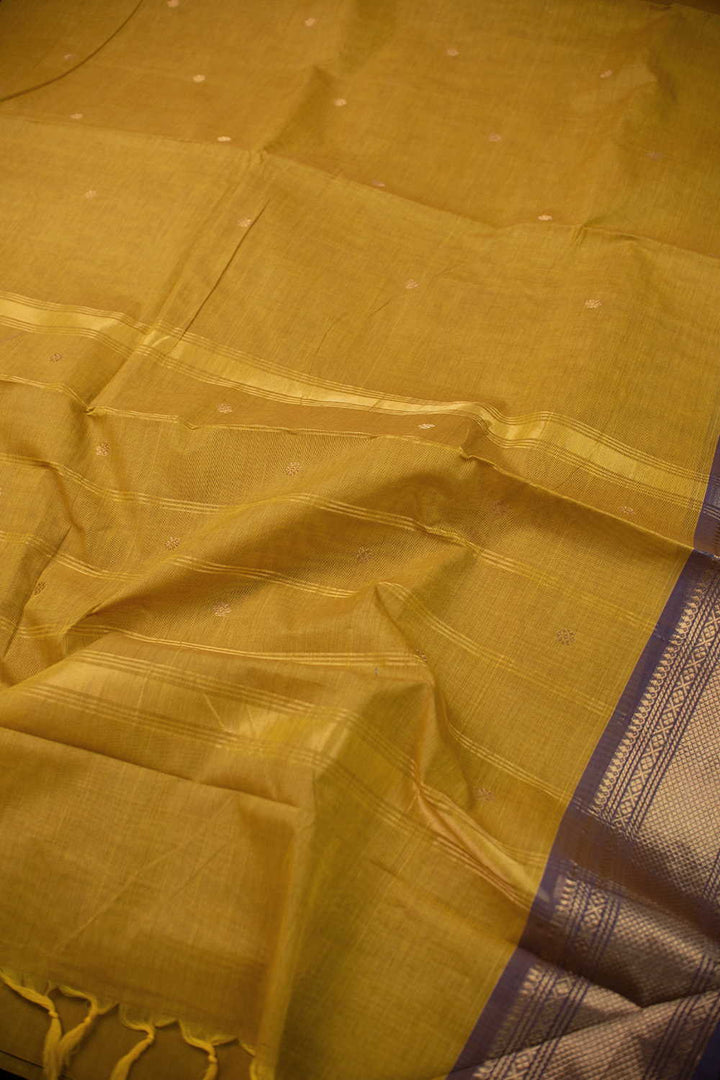 Sarees - Matkatus 