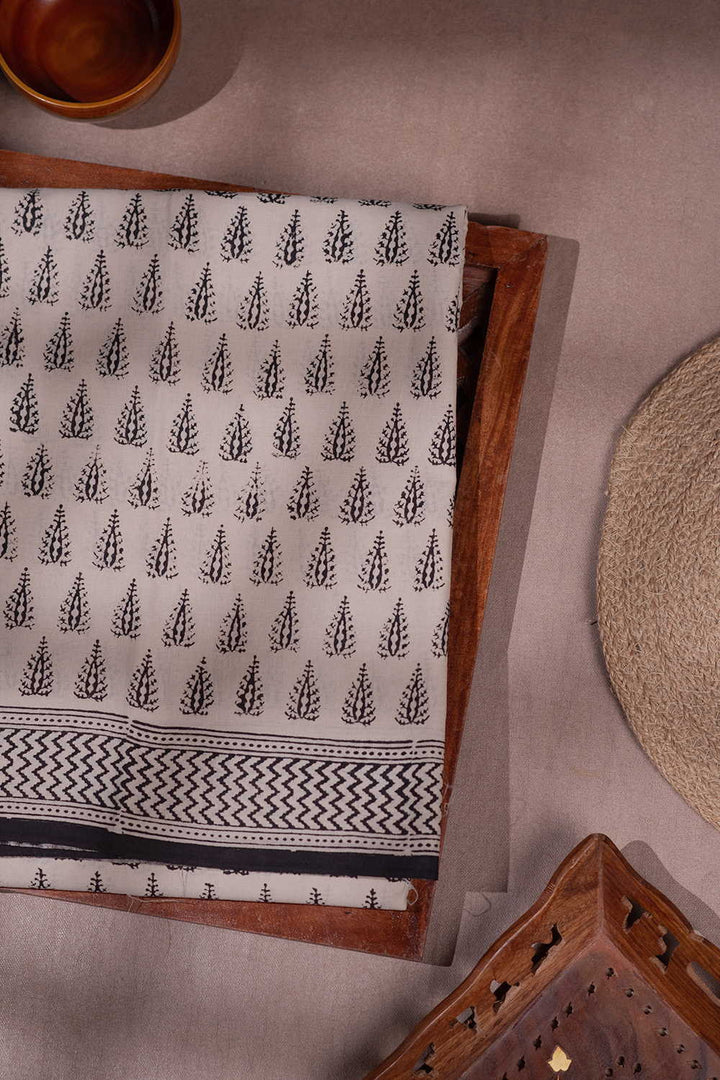 Mul Mul Cotton Sarees - Matkatus 